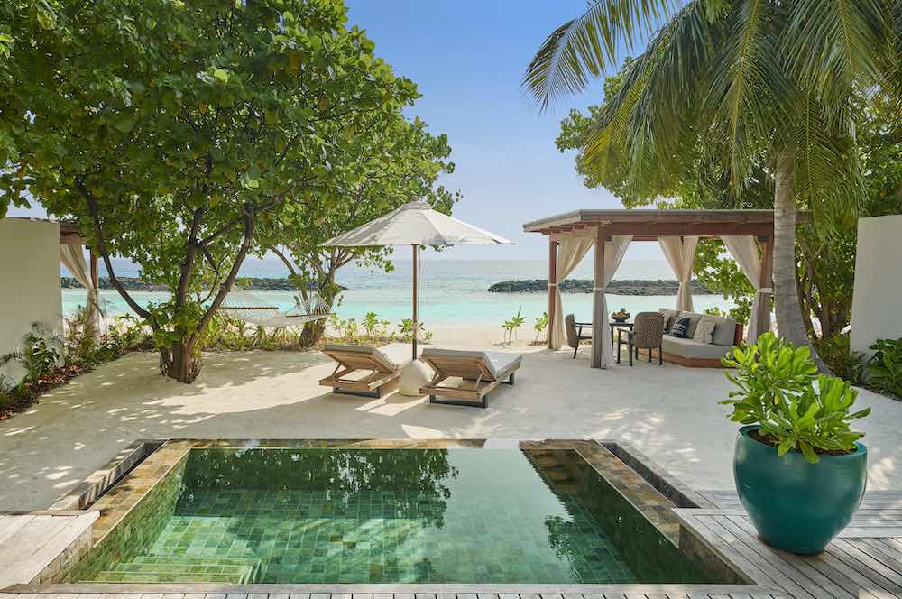 Sunrise Beach Villa with Pool at Sirru Fen Fushi Private Lagoon Resort thumbnail 3